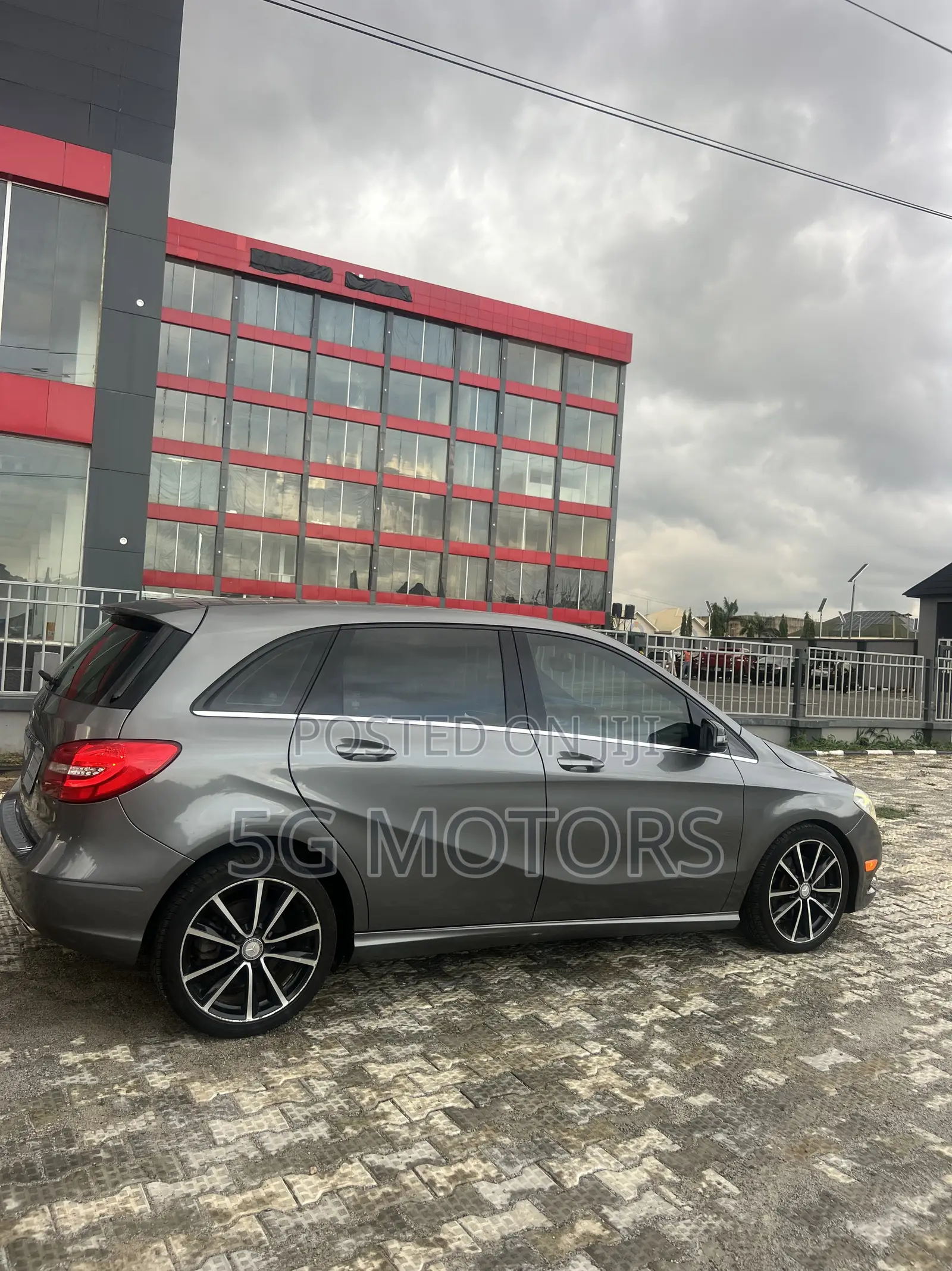Mercedes-Benz B-Class B250 Petrol 2014 Black