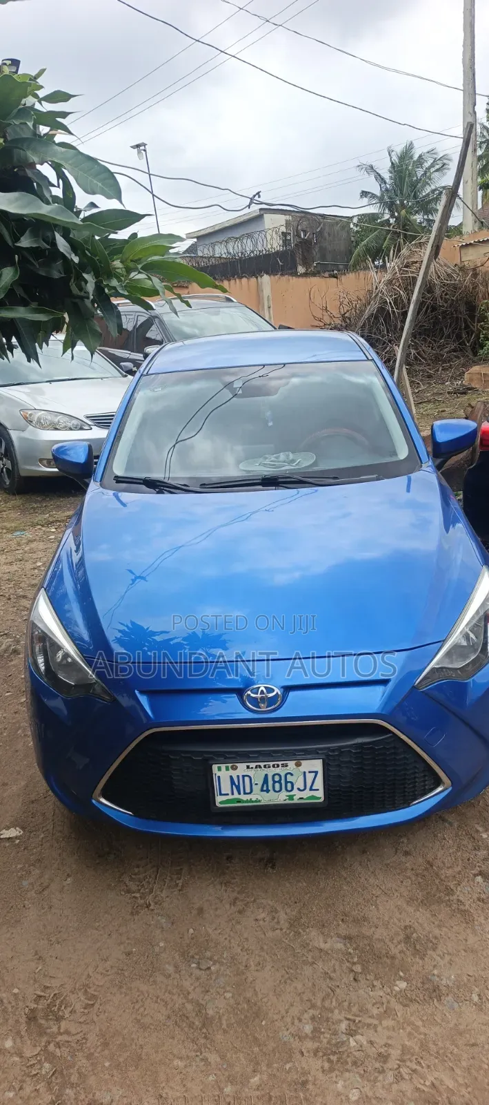 Toyota Yaris LE Sedan 4dr 2019 Blue