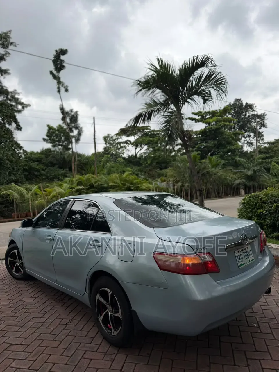 Toyota Camry LE 4dr Sedan (2.4L 4cyl 5A) 2009 Blue