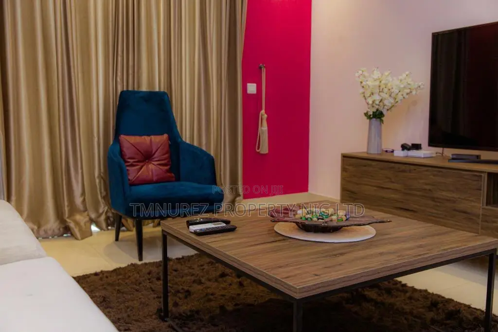 Furnished 1bdrm Apartment in Blue Waters Tower, Lekki Phase 1 for rent