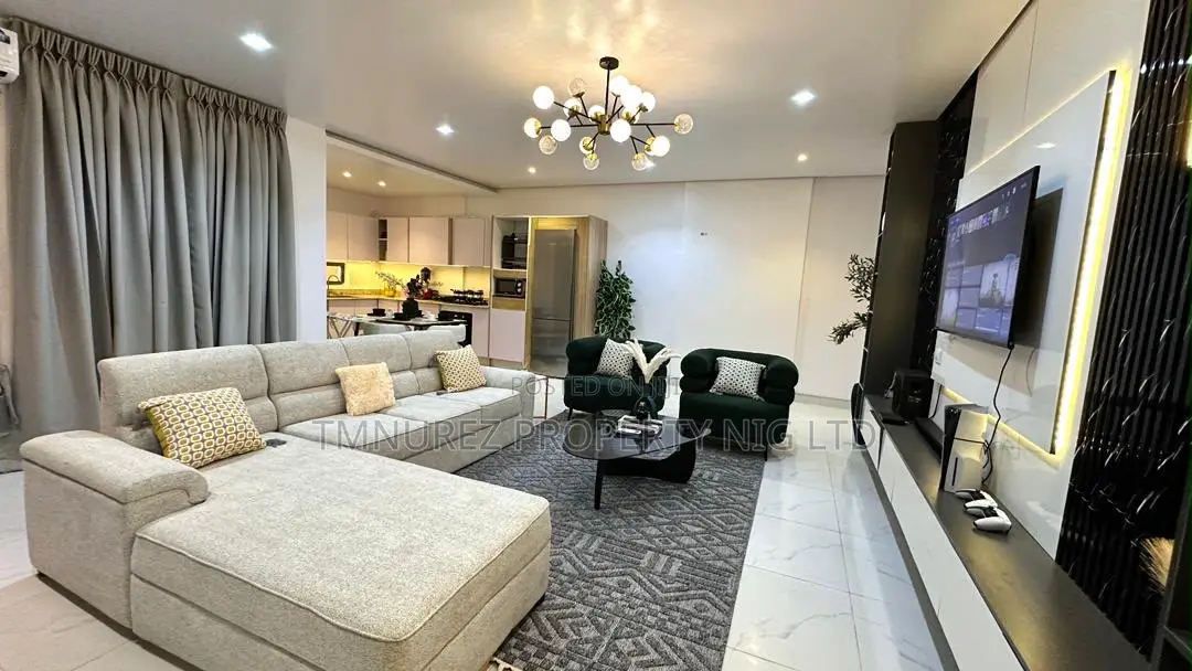 Furnished 2bdrm Apartment in Off Freedom Way, Lekki Phase 1 for rent