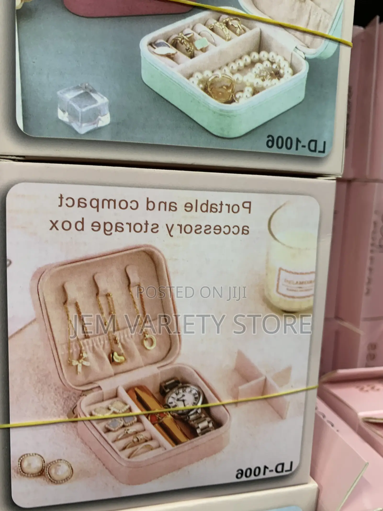 Exotic Jewelry Organiser