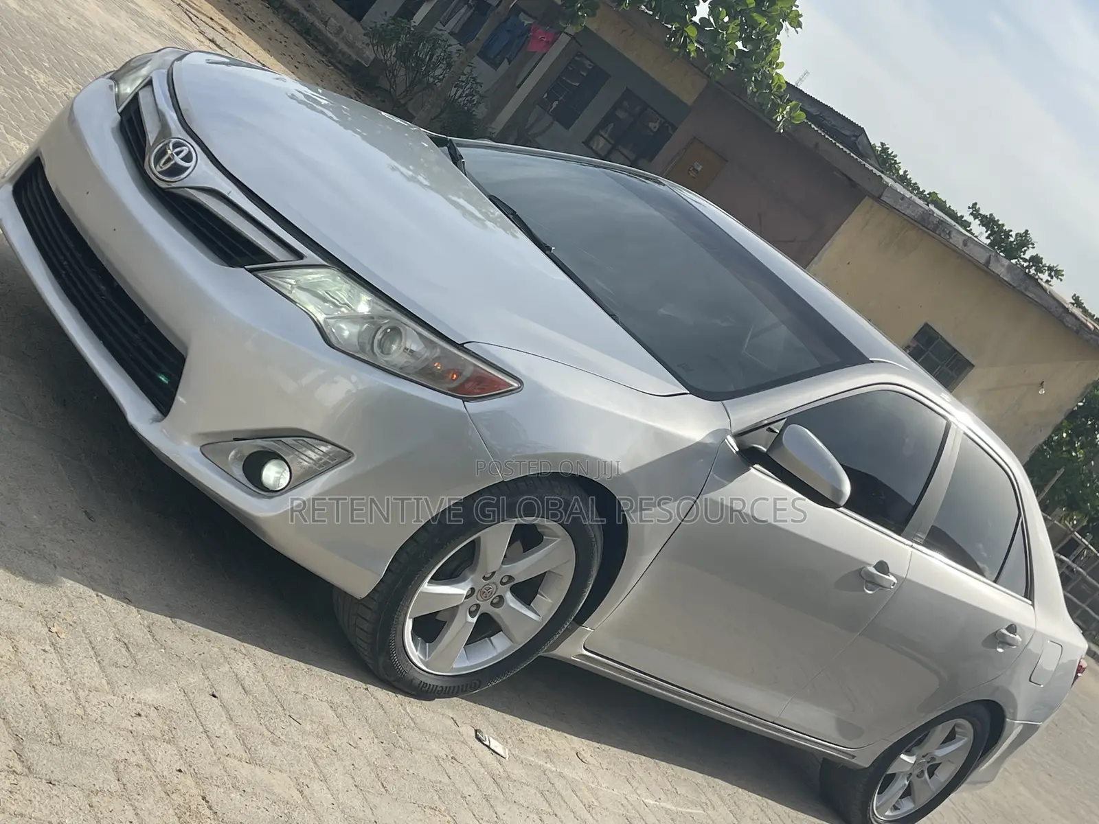 Toyota Camry LE 4dr Sedan (2.5L 4cyl 6A) 2013 Silver