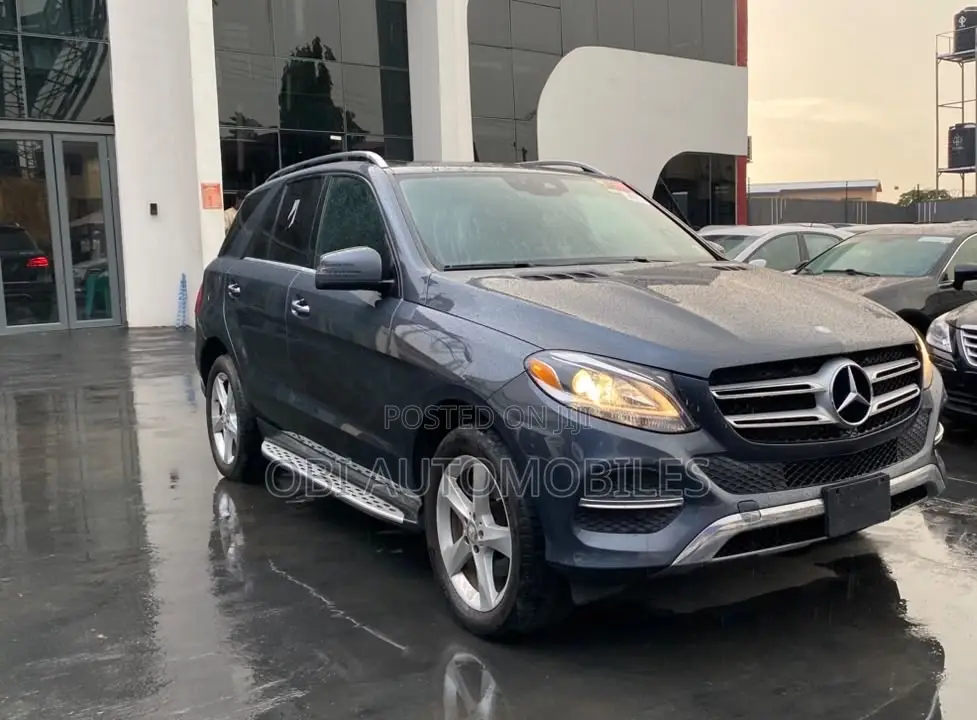 Mercedes-Benz GLE-Class 2016 Gray