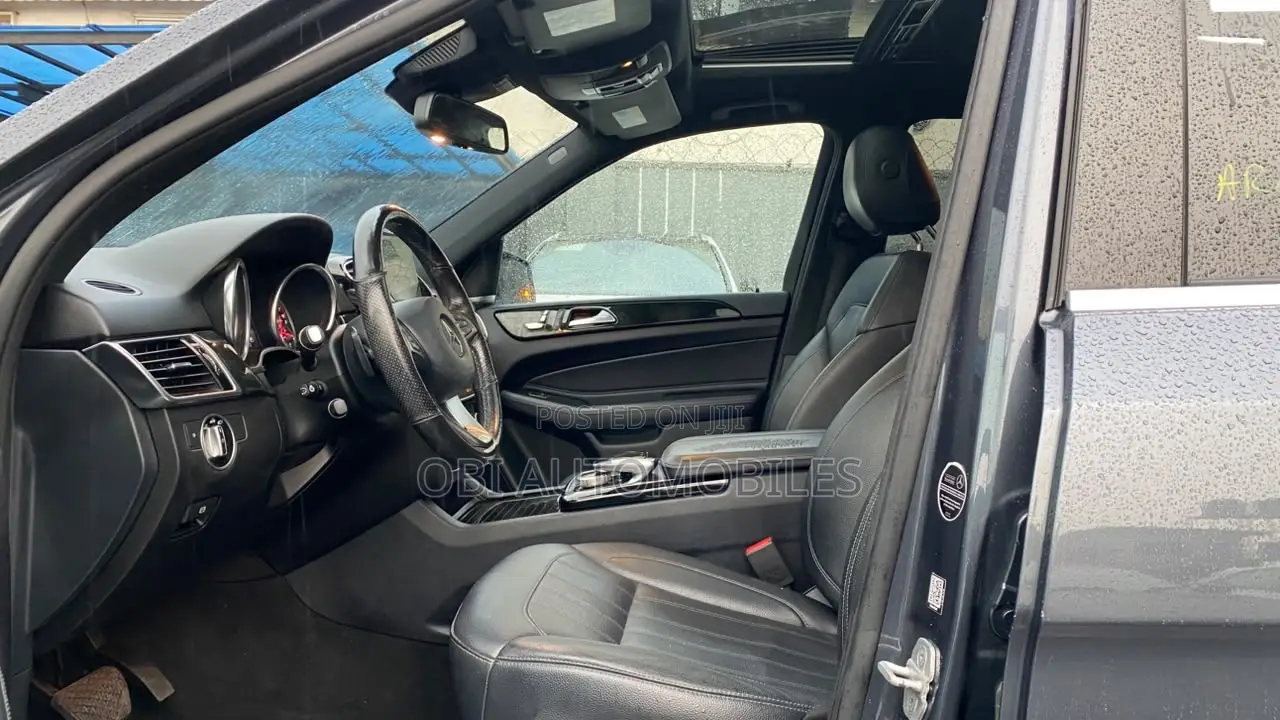 Mercedes-Benz GLE-Class 2016 Gray