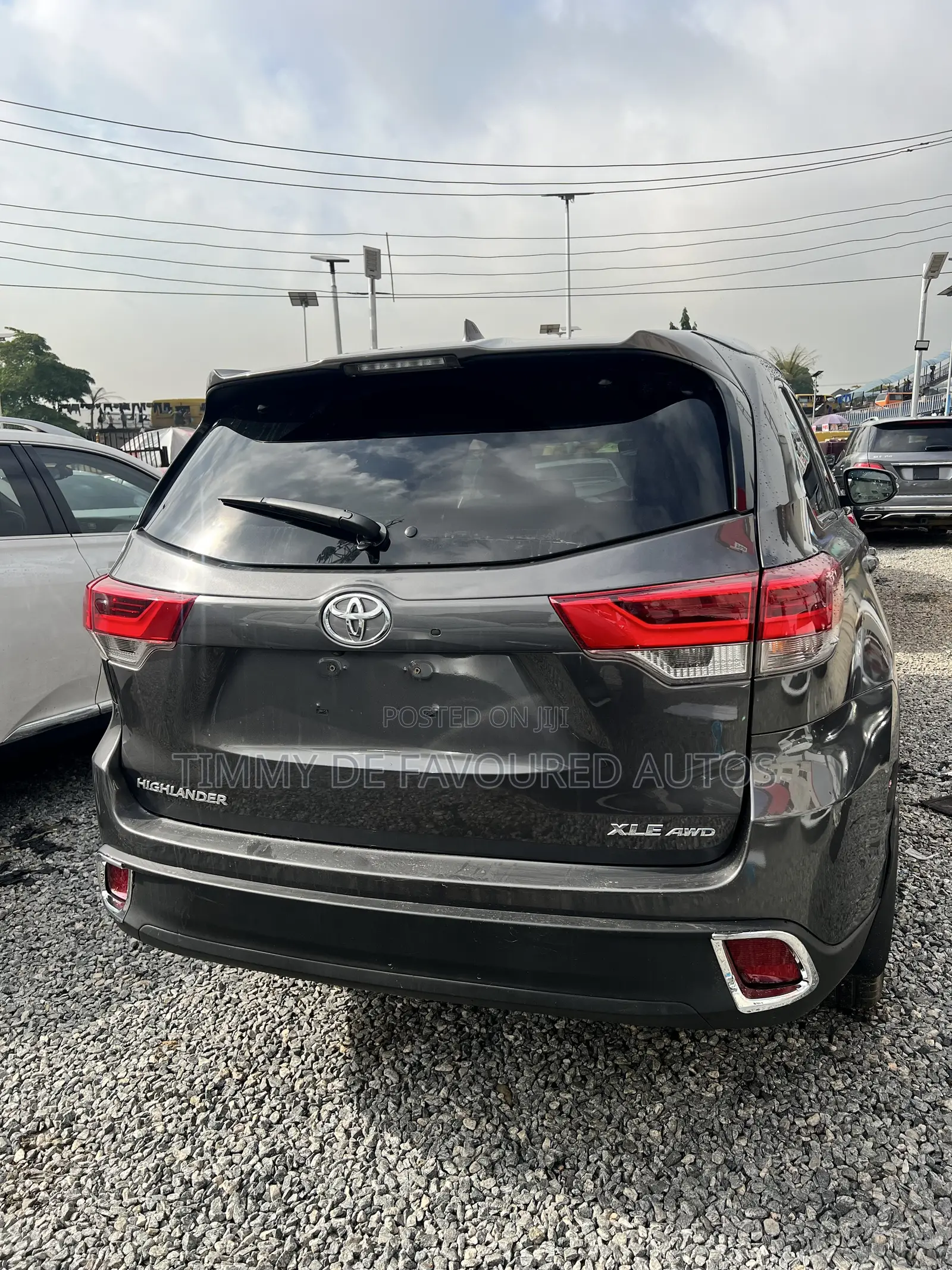Toyota Highlander XLE 2019 Gray