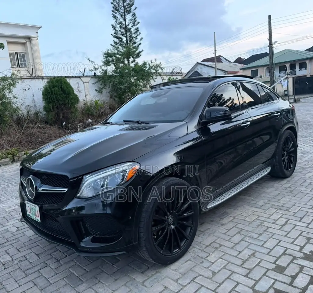 Mercedes-Benz GLE-Class 2016 Black