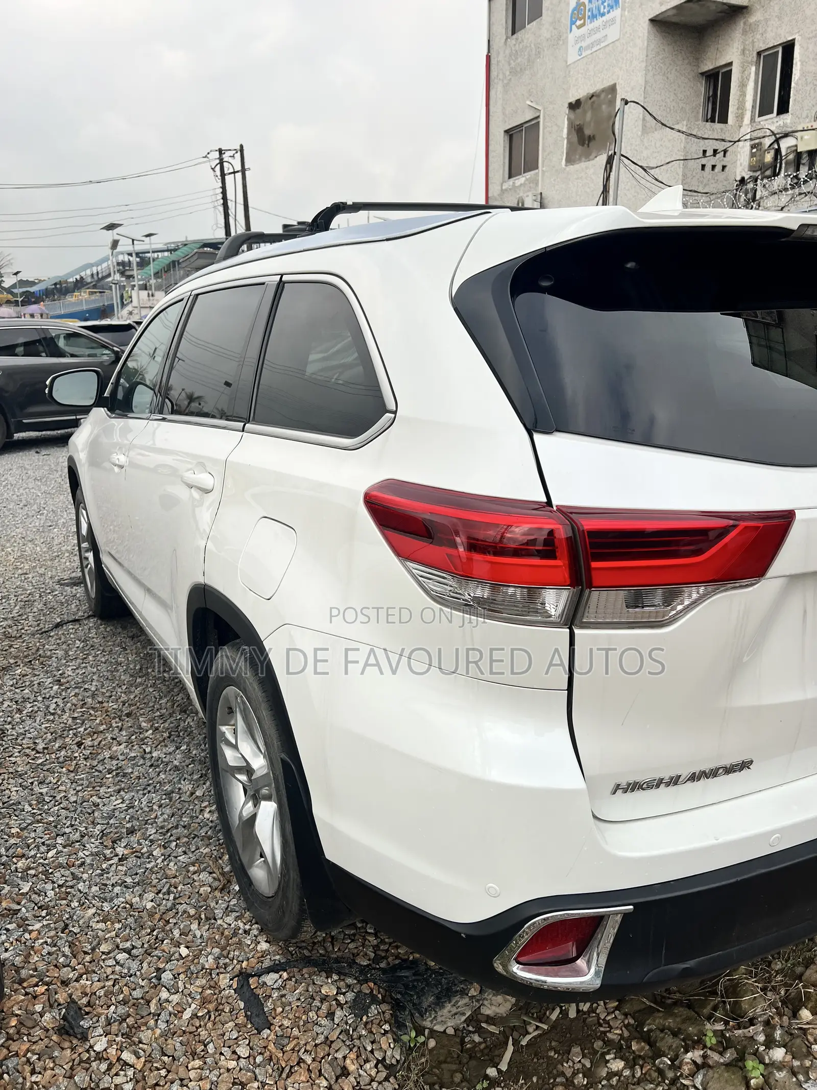 Toyota Highlander XLE V6 4x4 (3.5L 6cyl 6A) 2016 White