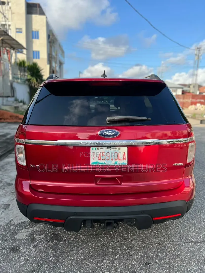 Ford Explorer 2015 Red