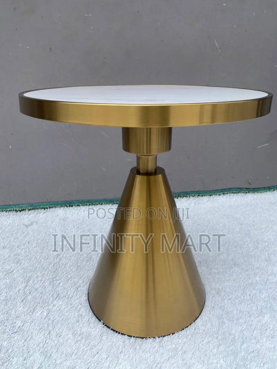 Nova Luxe Side Stool (Marble Top Face).
