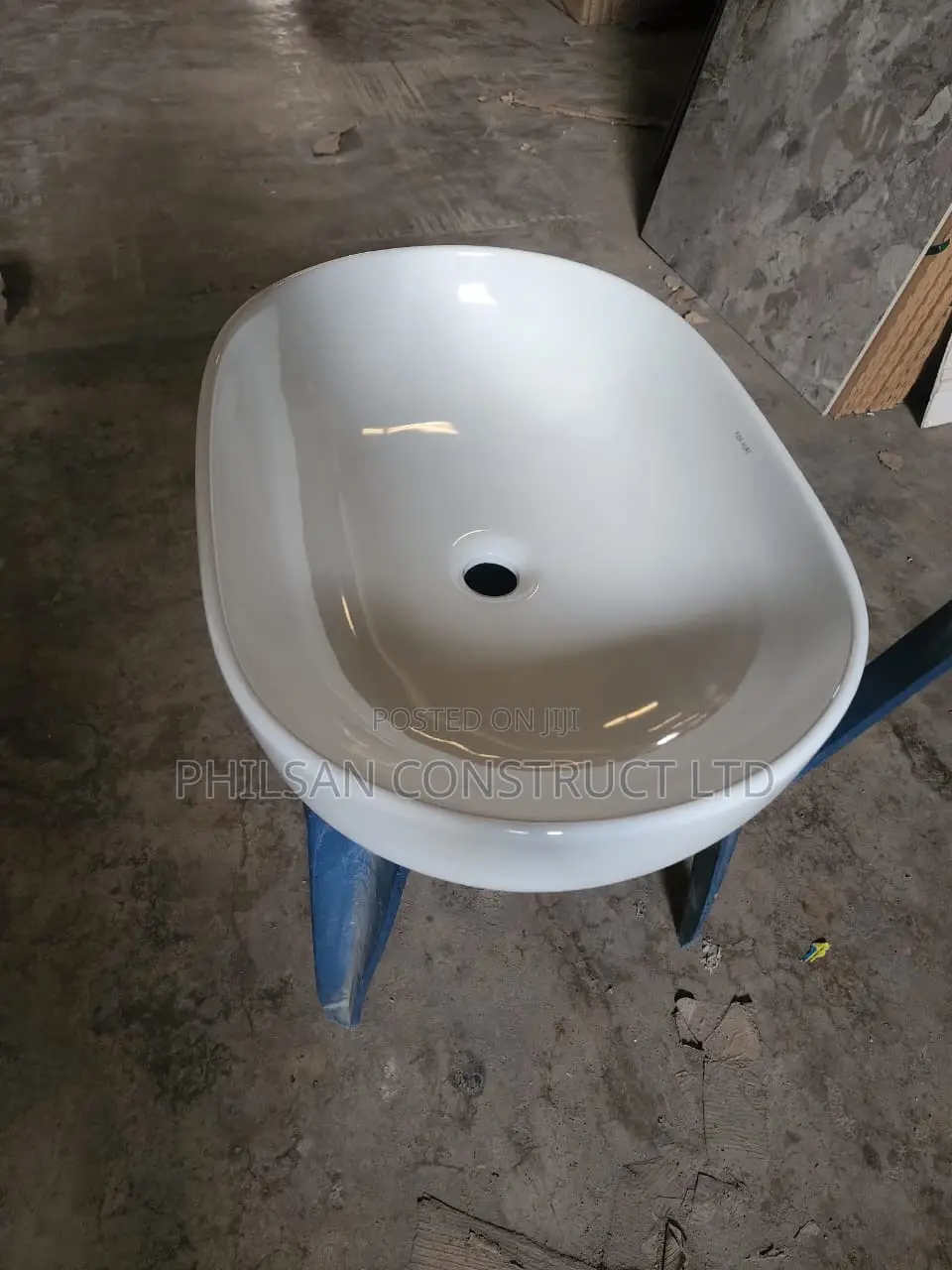 Oval Countertop Wash Basin