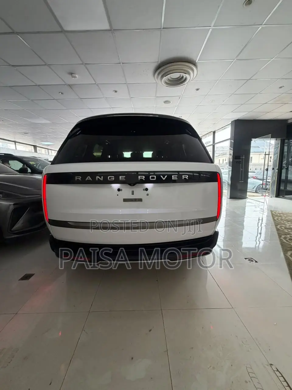 Land Rover Range Rover Vogue 2025 White