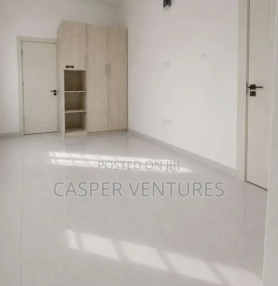 1bdrm Shared Apartment in Osapa for rent