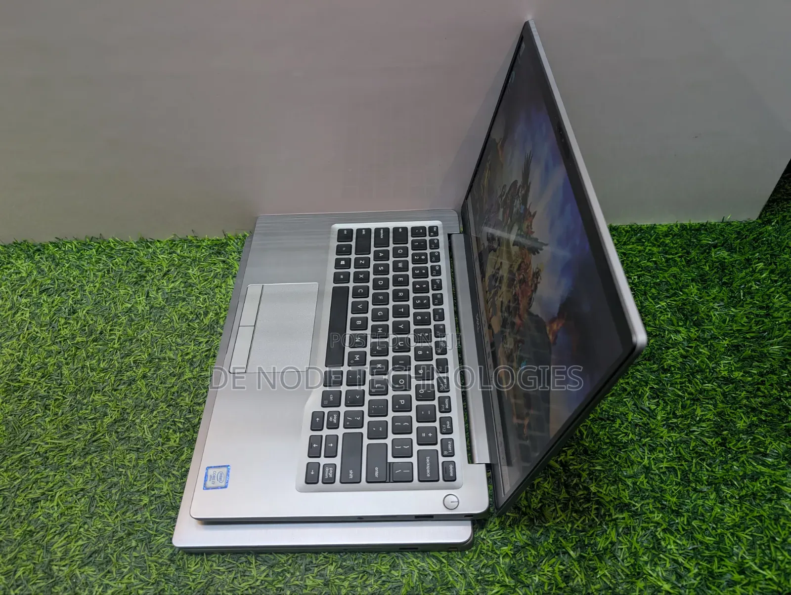 Laptop Dell Latitude 7400 8GB Intel Core i7 SSD 256GB