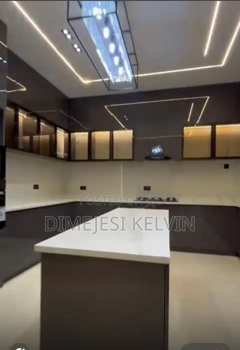 Furnished 6bdrm Penthouse in Lokogoma for sale