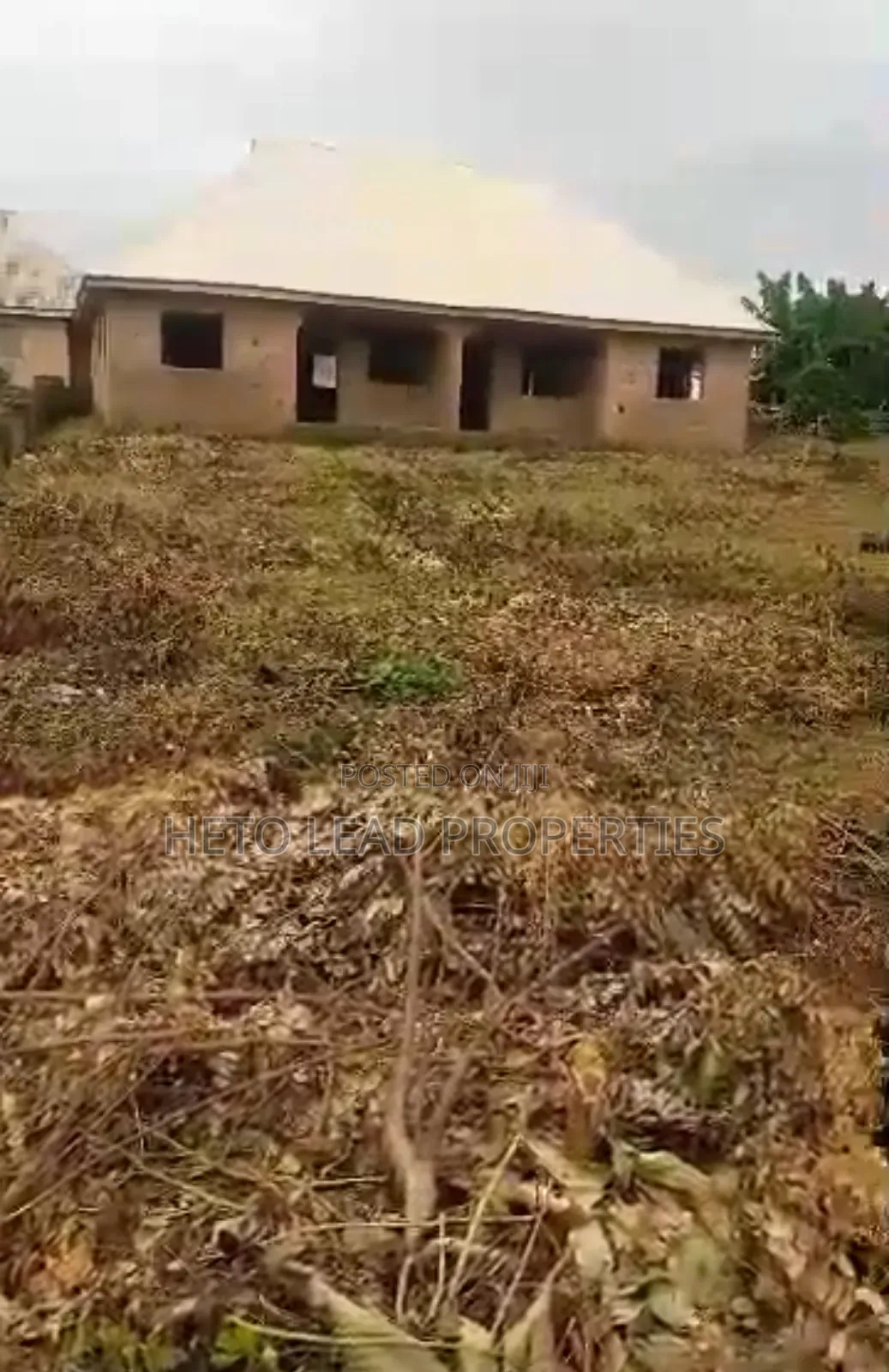 3bdrm Bungalow in Adron Road, Ayegun, Akala Express for sale