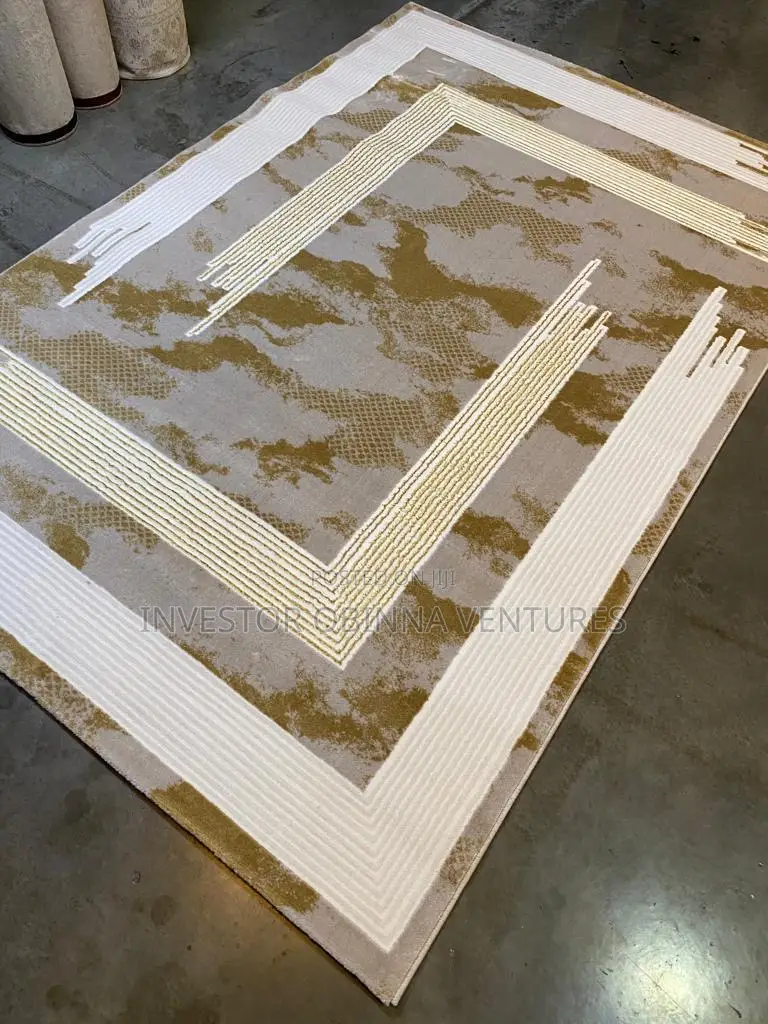 Unique Turkey Center Rug