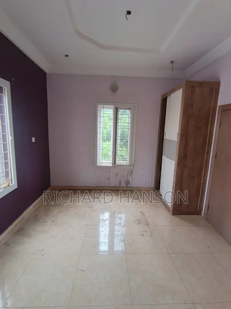 3bdrm Duplex in Secured, Sangotedo for rent