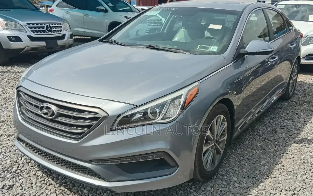 Hyundai Sonata Limited Sedan FWD (2.4L 4cyl 6A) 2016 Gray