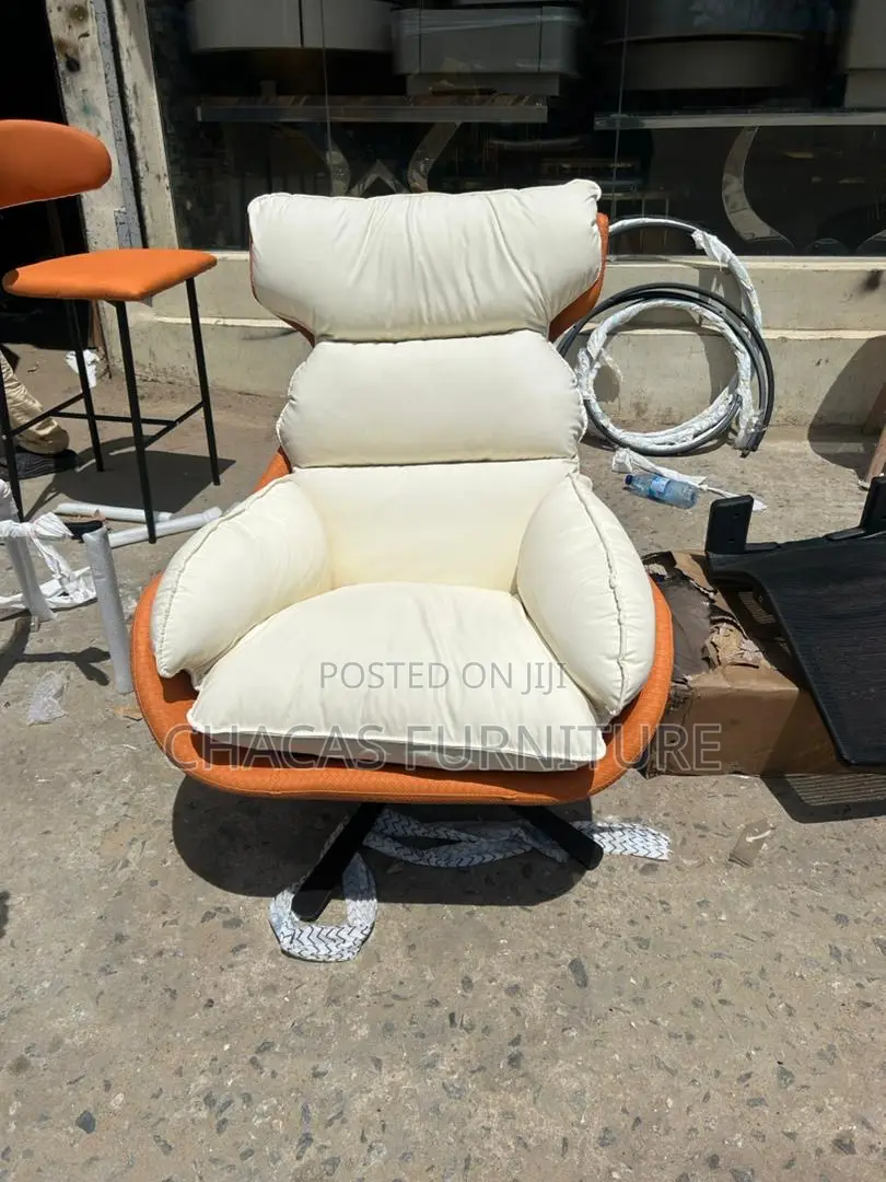 Luxury Ergonomic Swivel Lounge Chair-Brand New Premium Accent Armchair