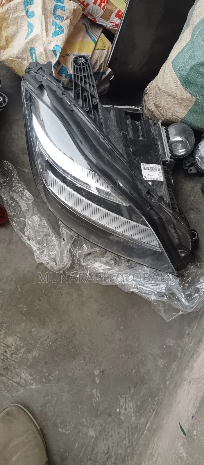 Mercedes Benz CLS 550 2013 Model Headlight.