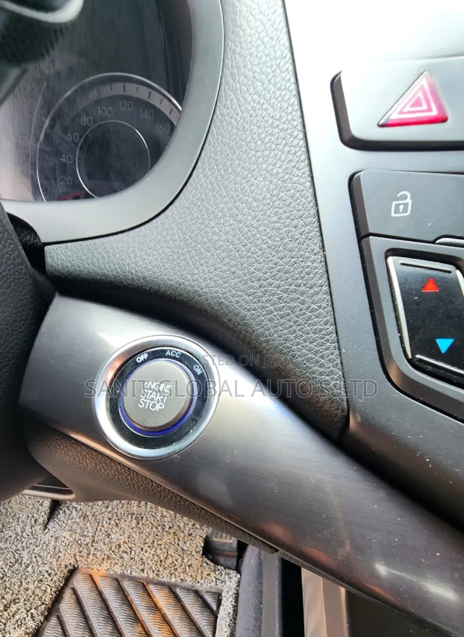 Hyundai i40 2.0 GDI Wagon 2012 Silver