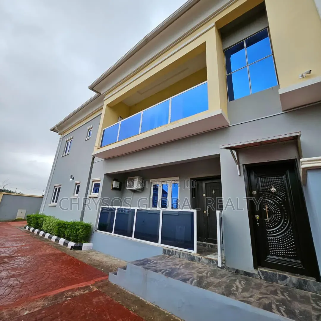 Furnished 3bdrm Block of Flats in Kolapo Ishola Gra for rent