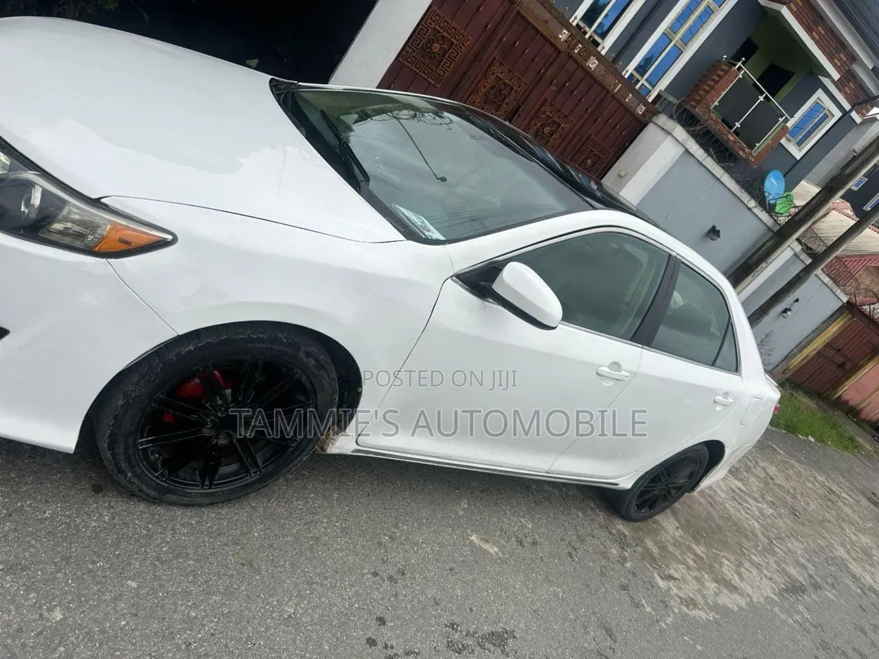 Toyota Camry XLE 4dr Sedan (3.5L 6cyl 6A) 2014 White