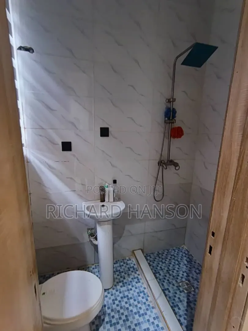 2bdrm Apartment in Secured -Ogidan, Sangotedo for rent