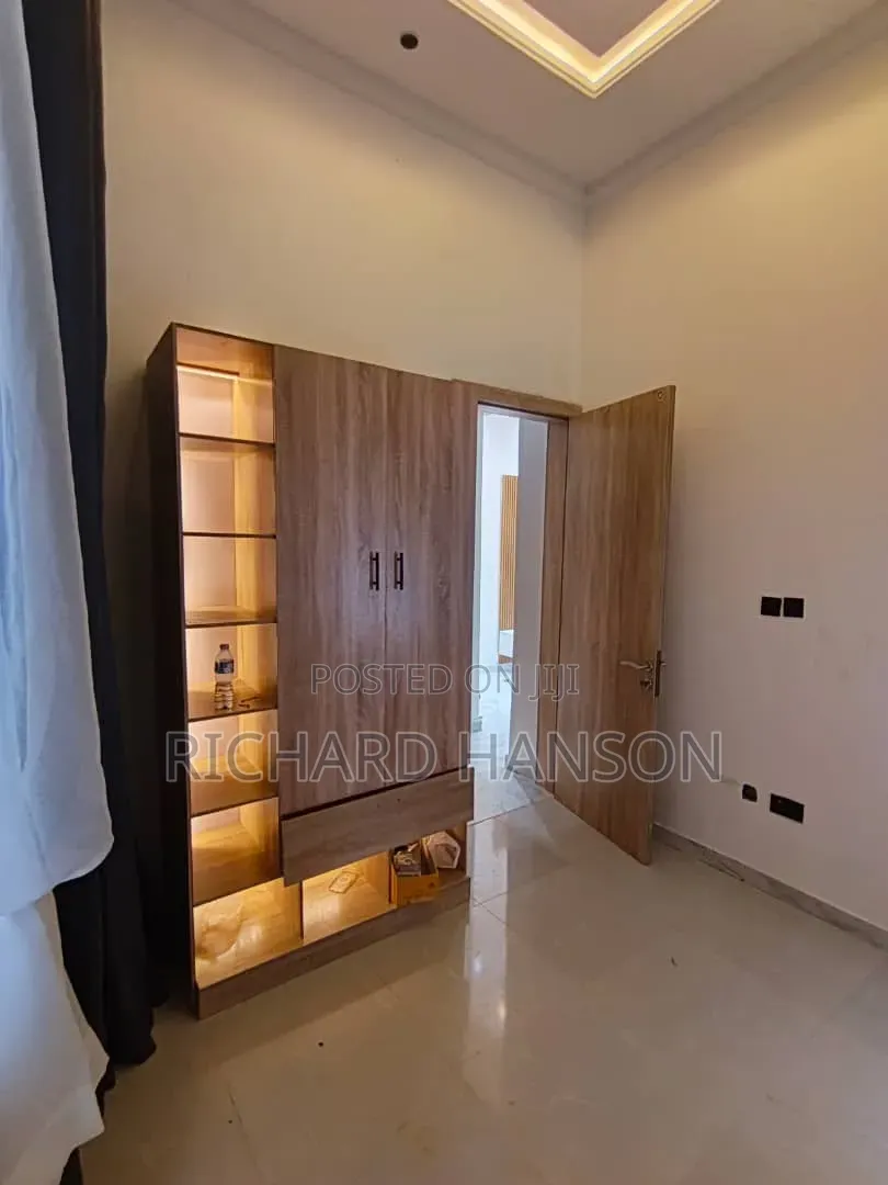 2bdrm Apartment in Secured -Ogidan, Sangotedo for rent
