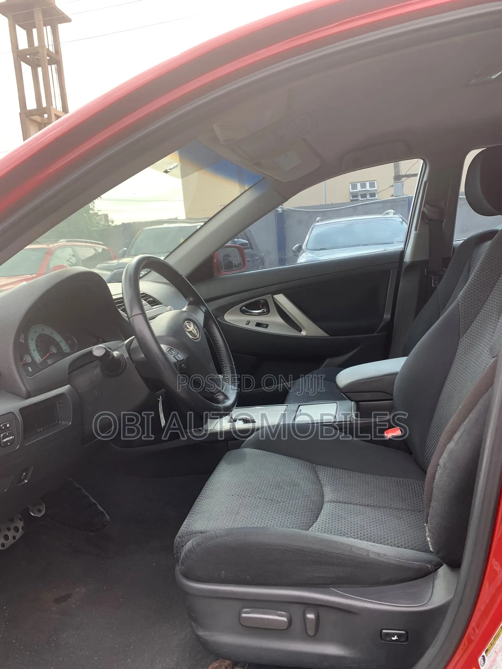 Toyota Camry SE V6 4dr Sedan (3.5L 6cyl 6AM) 2010 Red