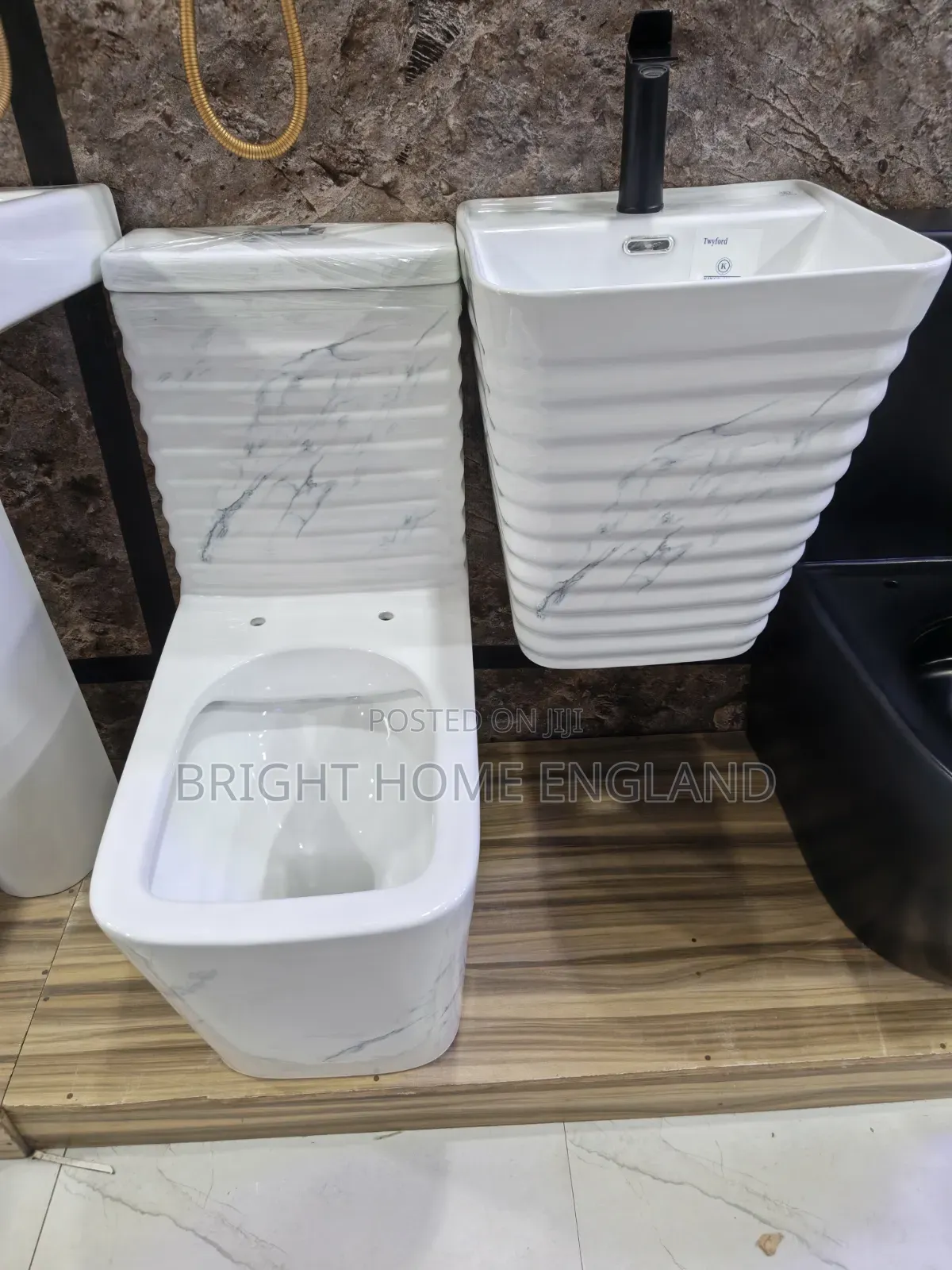 Executive Toilet Wc