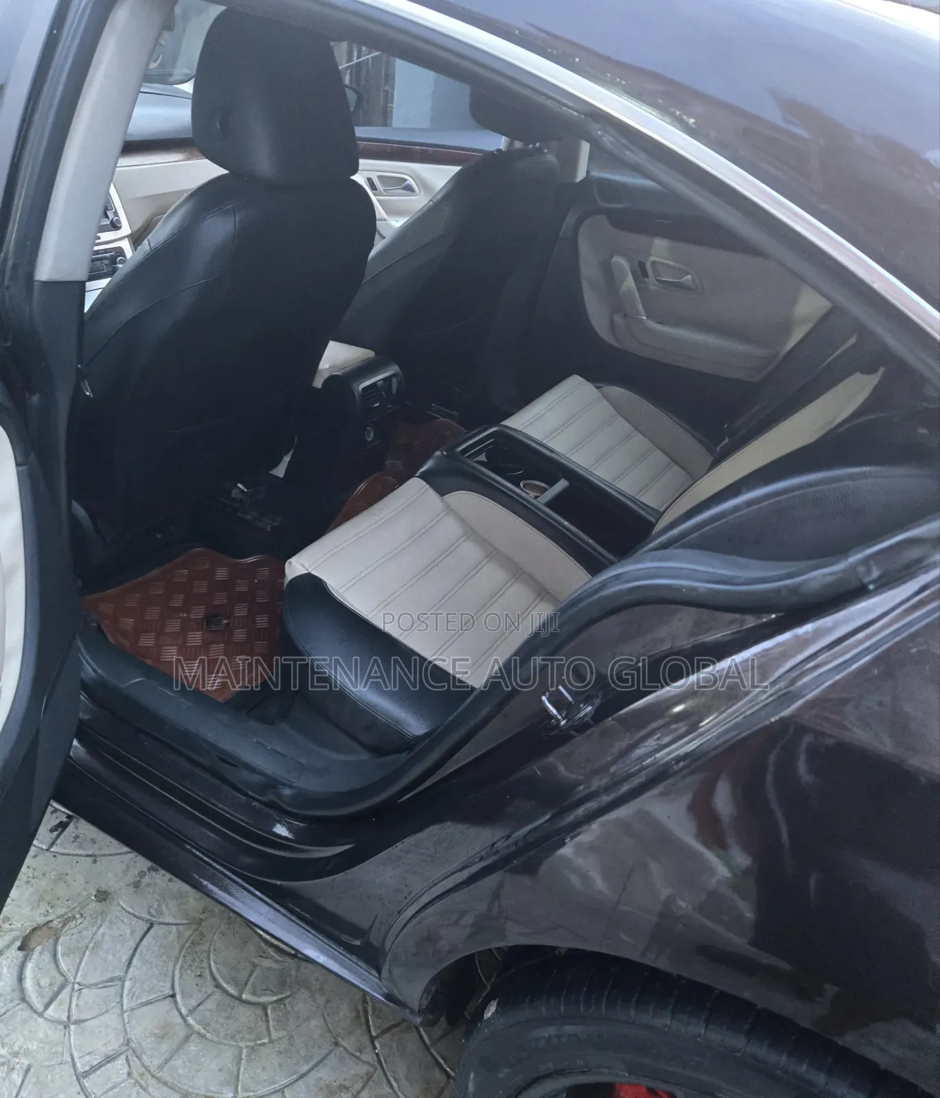 Volkswagen Passat 2011 Brown