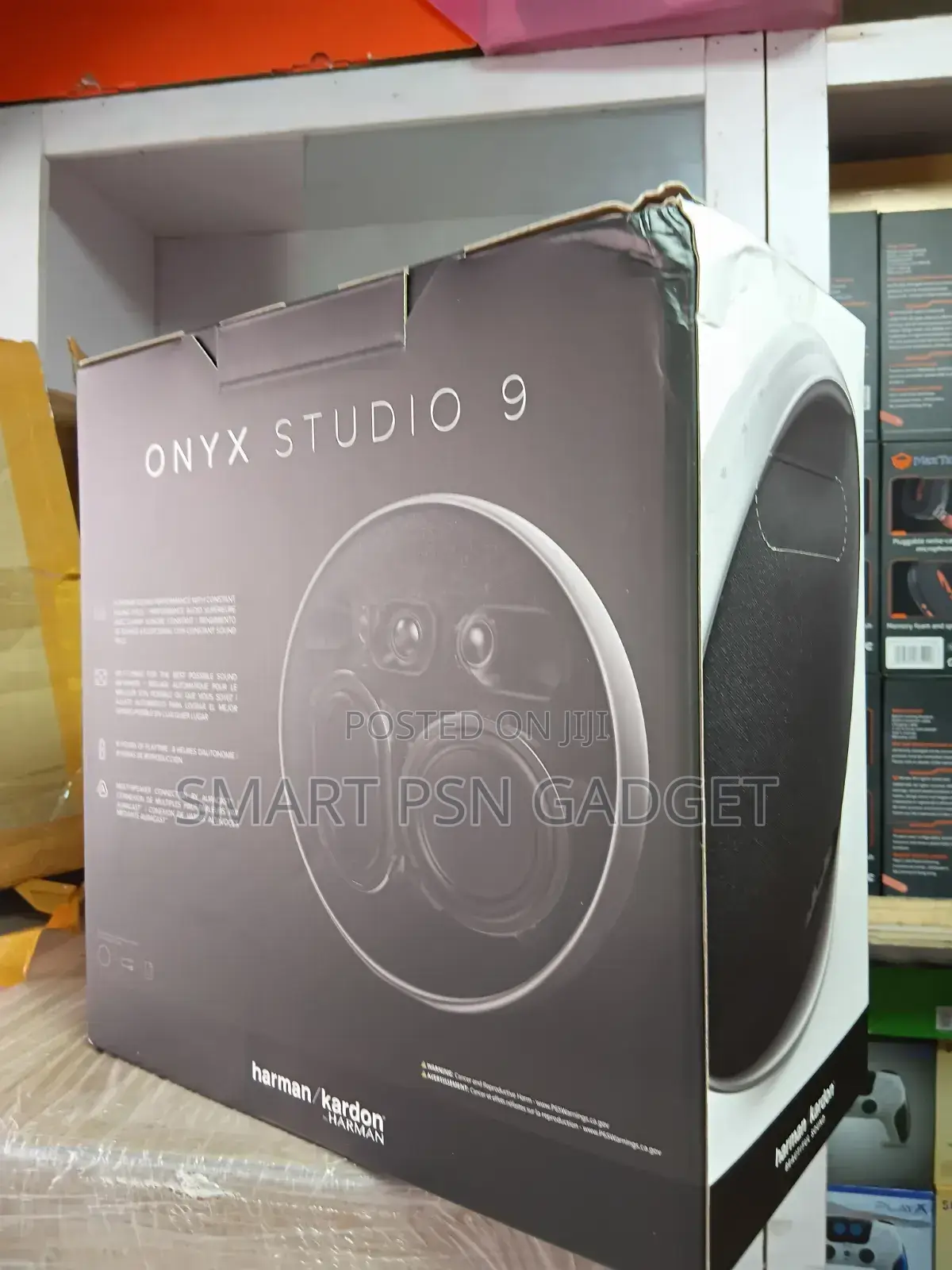 Onyx Studio 9