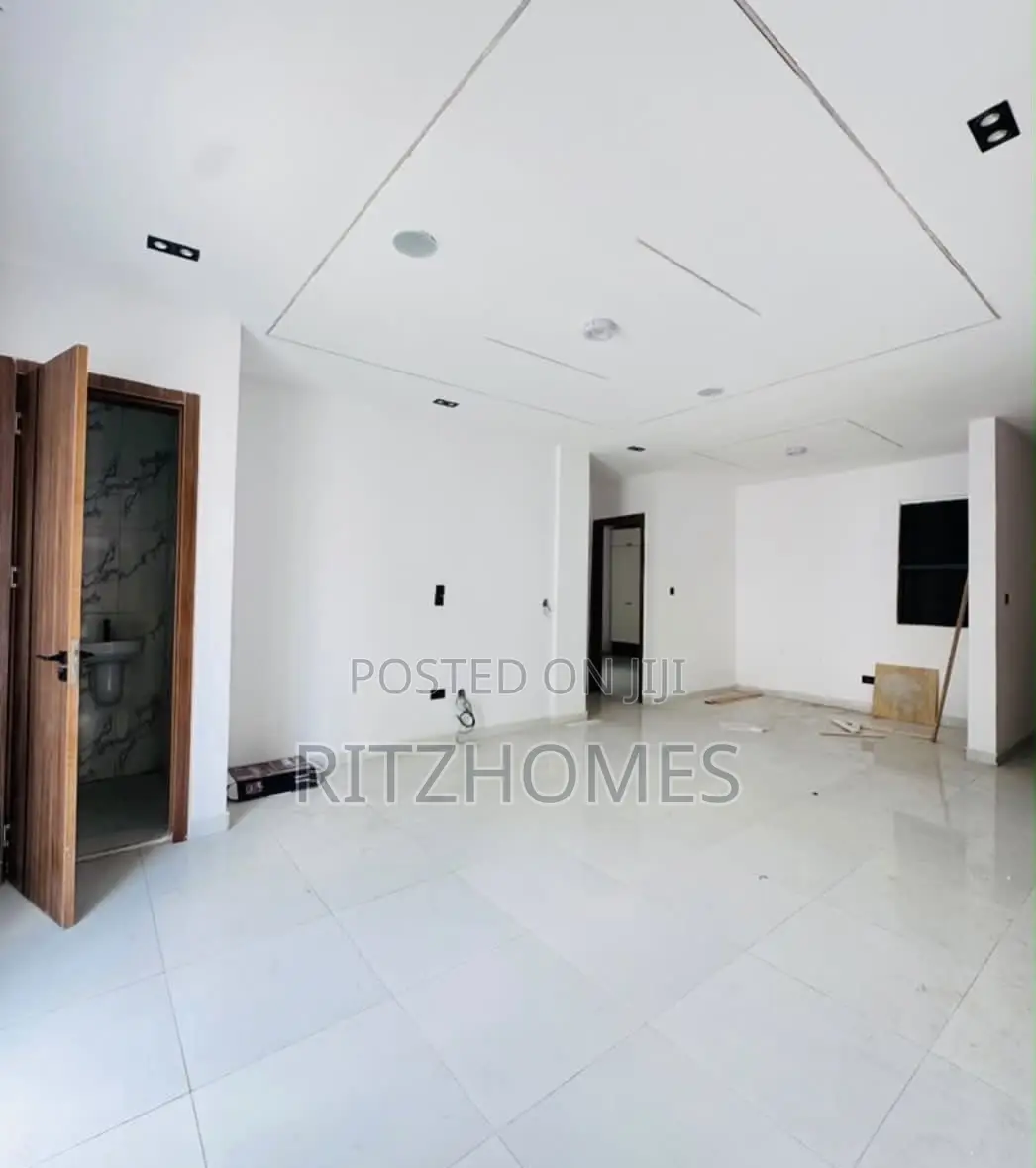 1bdrm Apartment in VGC / Ajah for rent