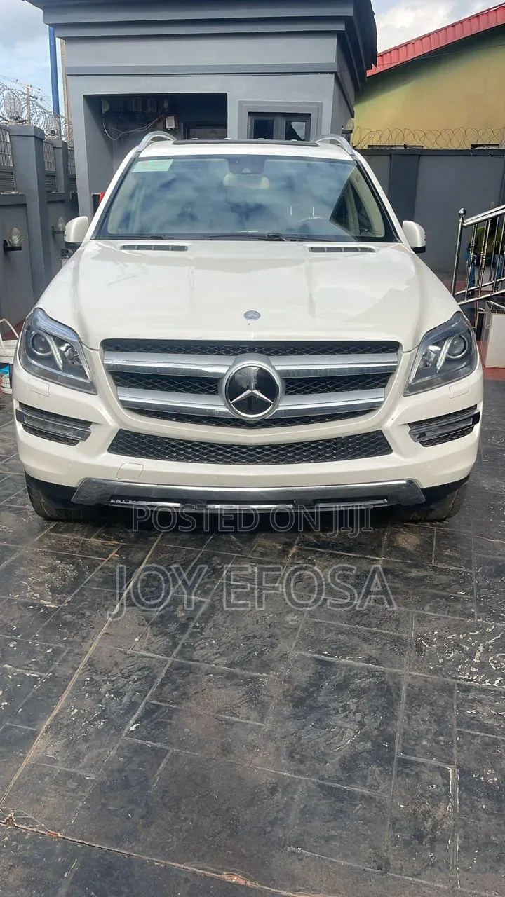 Mercedes-Benz GL-Class GL450 4MATIC 4dr SUV AWD (4.7L 8cyl Turbo 7A)