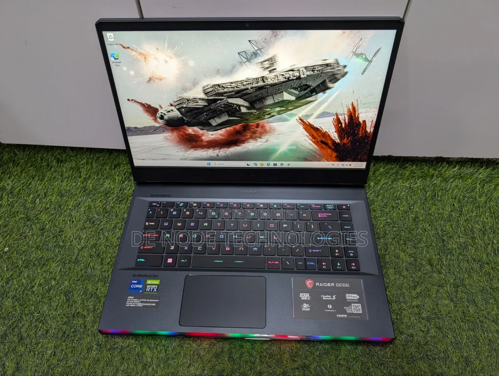 Laptop MSI GE66 Raider 16GB Intel Core i7 SSD 1T
