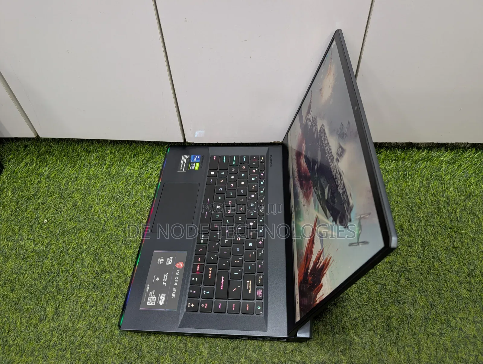 Laptop MSI GE66 Raider 16GB Intel Core i7 SSD 1T