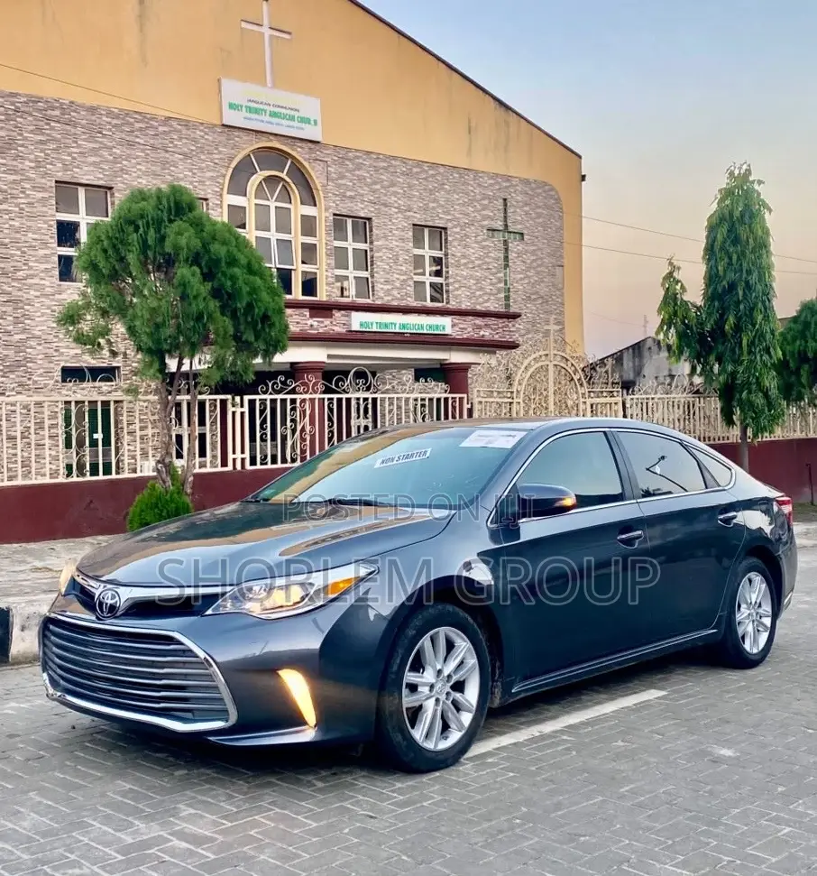 Toyota Avalon 2014