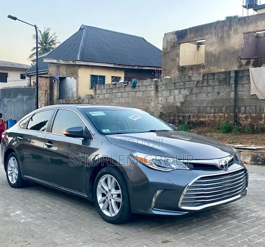 Toyota Avalon 2014