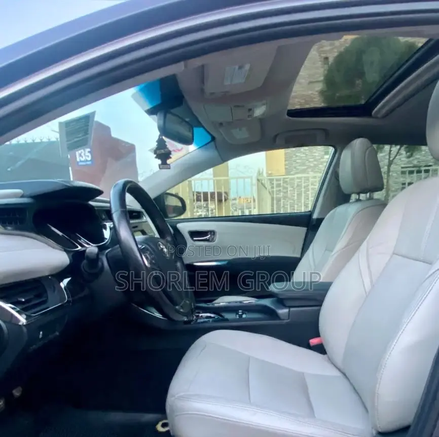 Toyota Avalon 2014