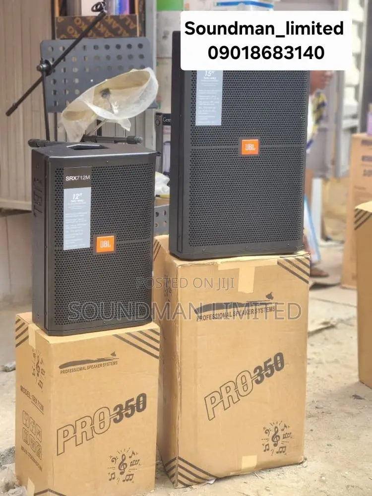 A Pair of Original JBL Monitor Speaker(Wall Mounted)Srx712m