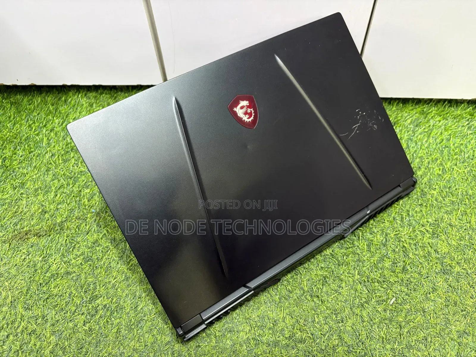 Laptop MSI GP65 Leopard 16GB Intel Core i7 SSD 512GB