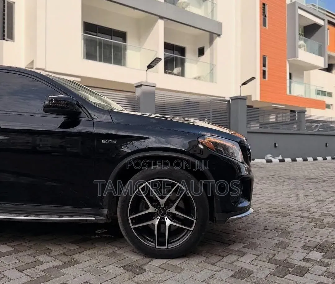 Mercedes-Benz GLE-Class 2019 Black
