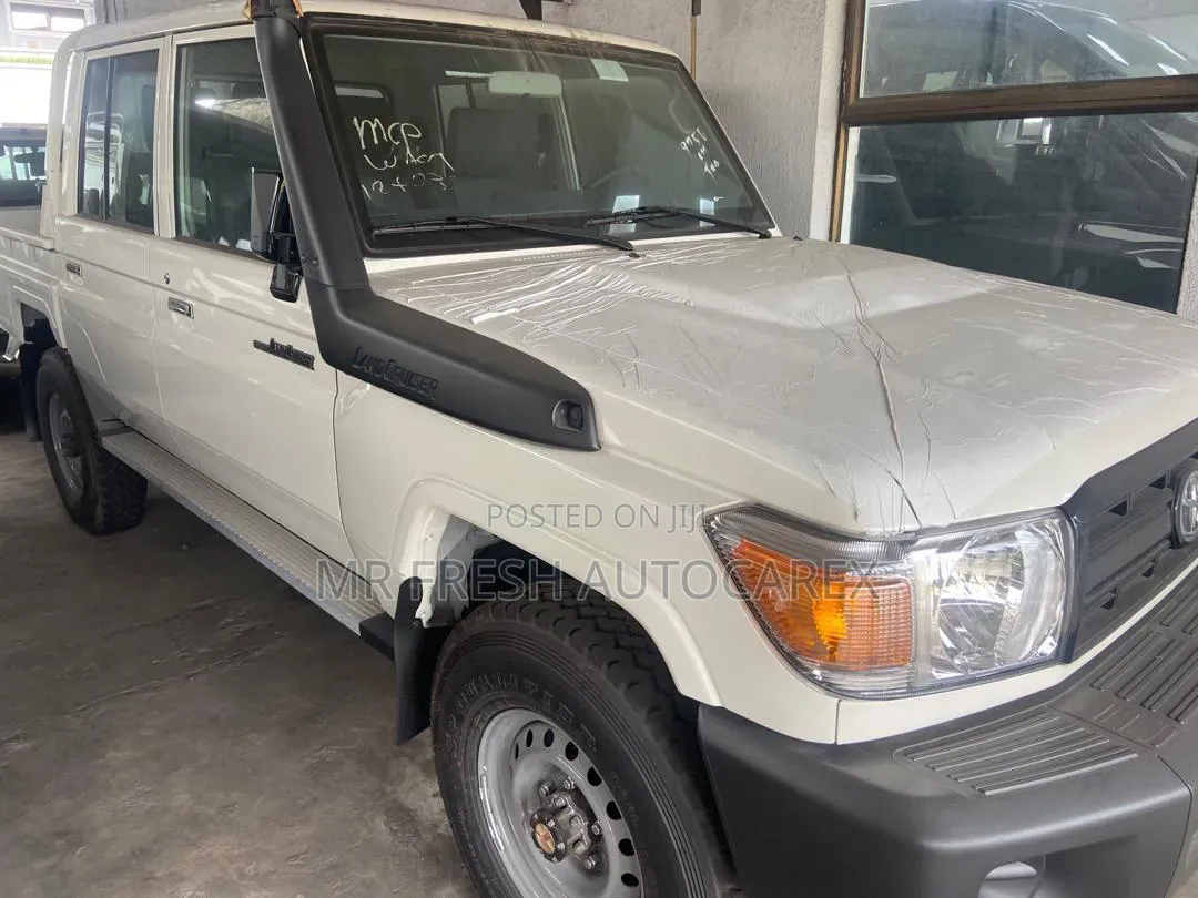 New Toyota Land Cruiser 2025 White