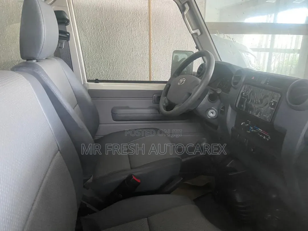 New Toyota Land Cruiser 2025 White