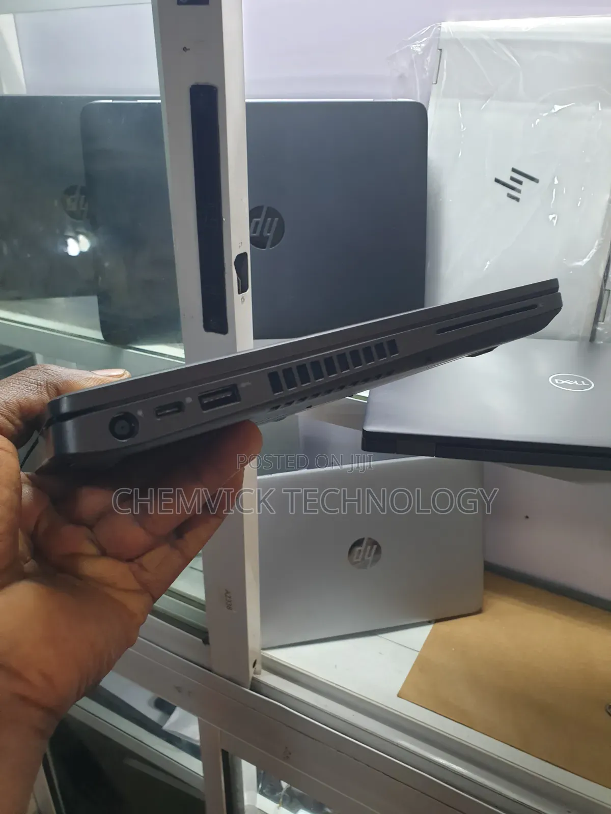 Laptop Dell Latitude 5400 8GB Intel Core i5 SSD 256GB