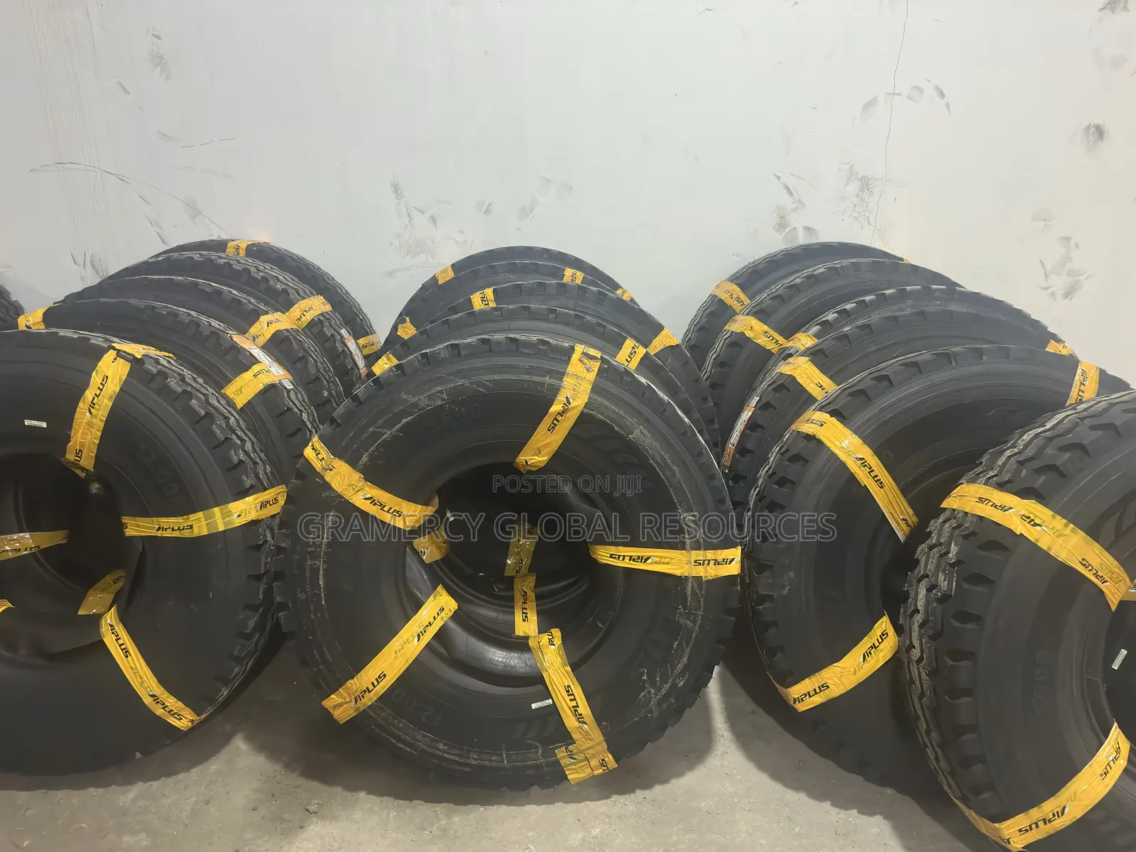 New Truck Tire and Forklift, Trailer Tire and Tipper Tires for Sale