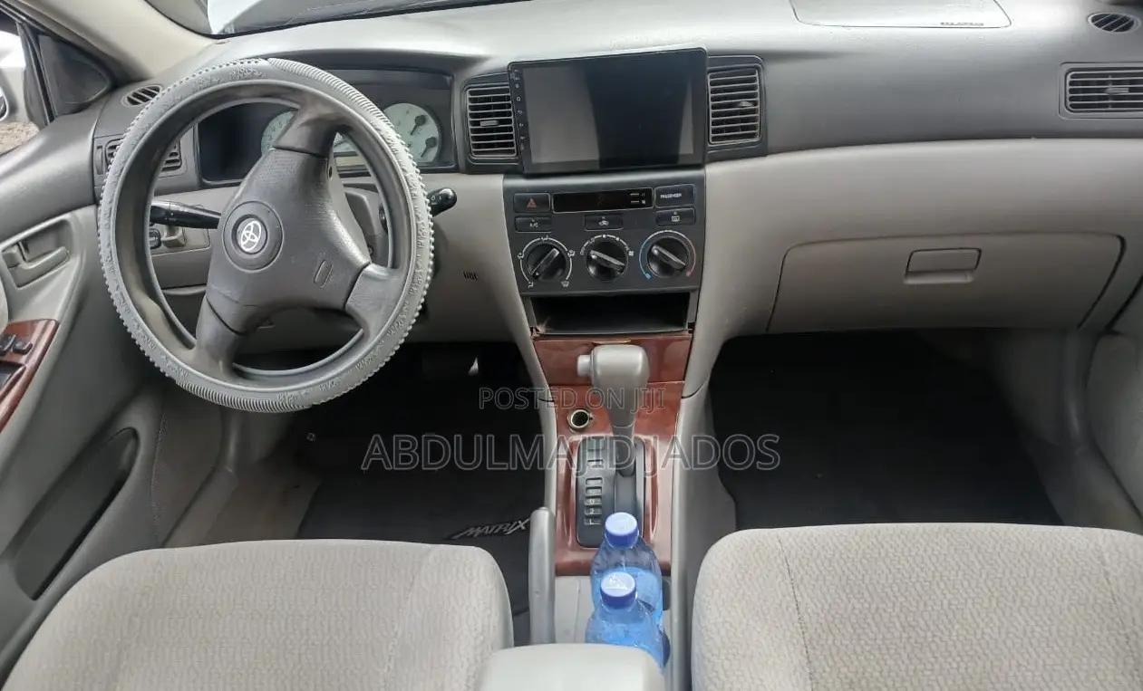 Toyota Corolla 2003 Silver