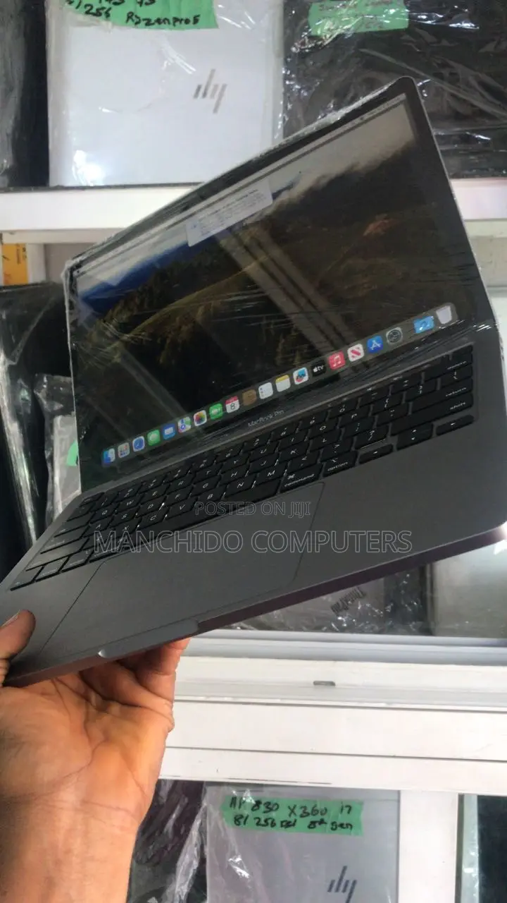 Laptop Apple MacBook Pro 2020 16GB Intel Core i5 SSD 512GB